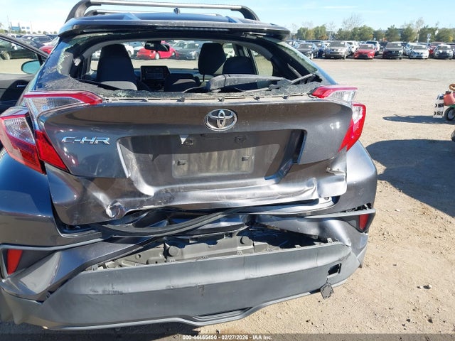 JTNKHMBX0M1096646 Toyota C-HR LE