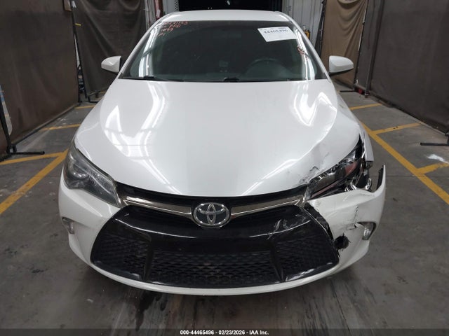4T1BF1FK2GU197371 Toyota CAMRY SE