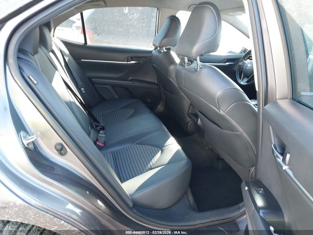 4T1B11HK8KU780659 Toyota CAMRY SE