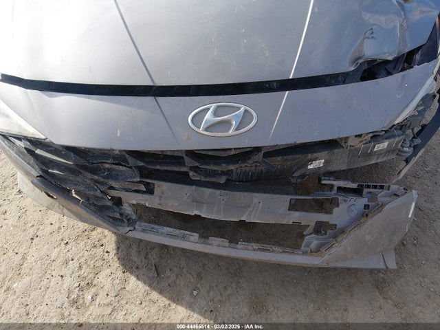 KMHLS4AG8NU307003 Hyundai ELANTRA SEL