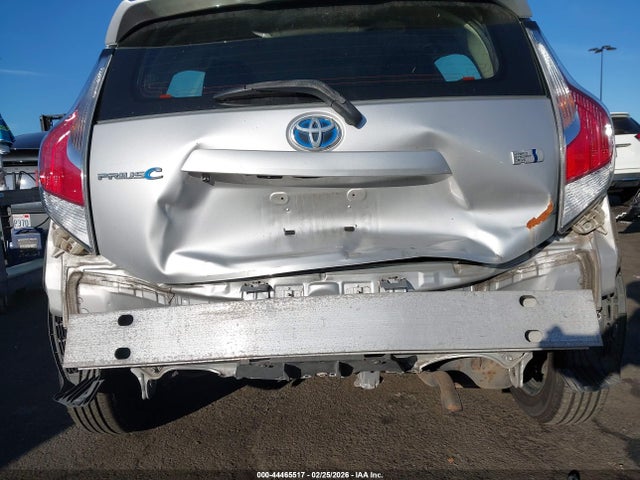 JTDKDTB31G1123221 Toyota Prius C Two
