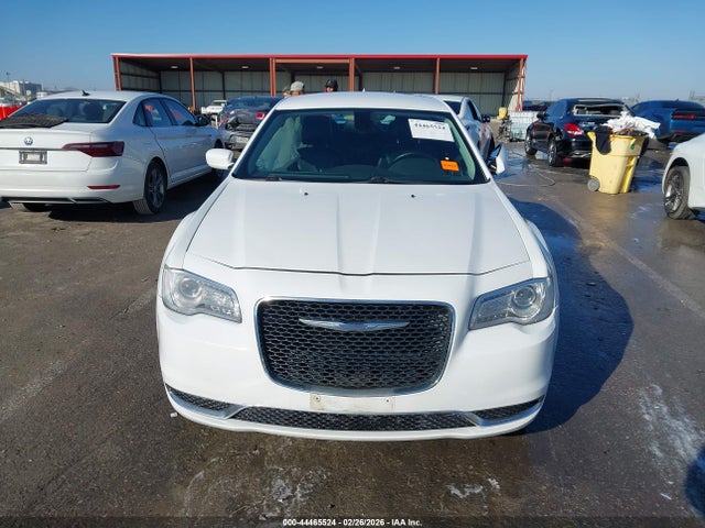 Aukcja sprzedaży 2015 Chrysler 300 Limited, vin: 2C3CCAAG3FH891674, numer aukcji: 44465524
