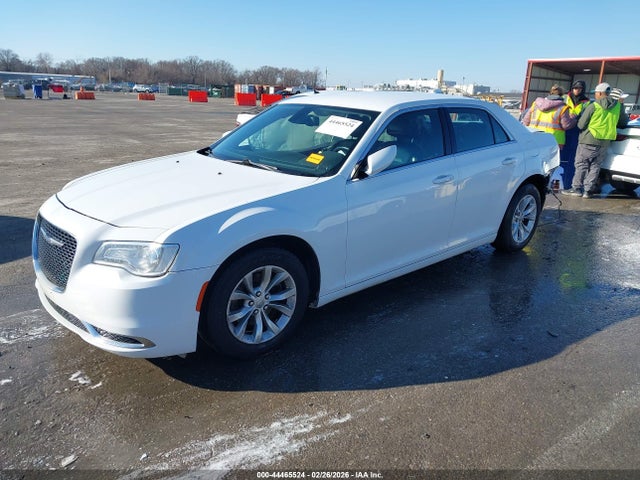 Aukcja sprzedaży 2015 Chrysler 300 Limited, vin: 2C3CCAAG3FH891674, numer aukcji: 44465524