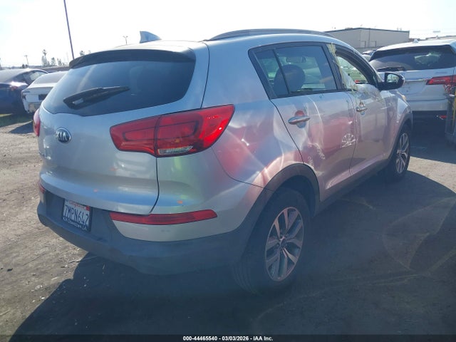 KIA Sportage Lx 2015 KNDPB3AC1F7783350 Image 4