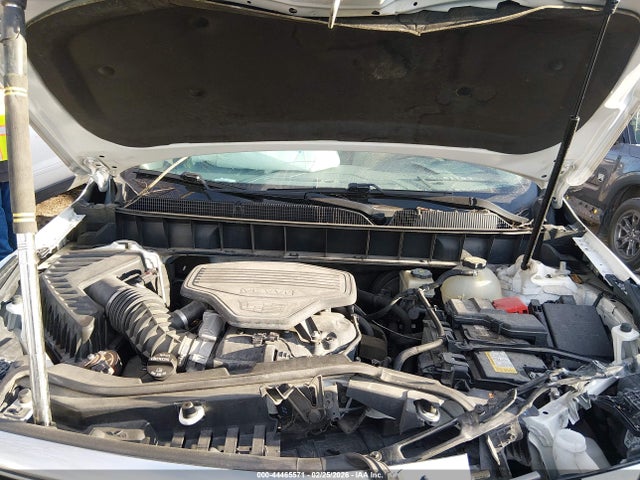 2018 CADILLAC XT5 1GYKNERSXJZ107818 Photo 9