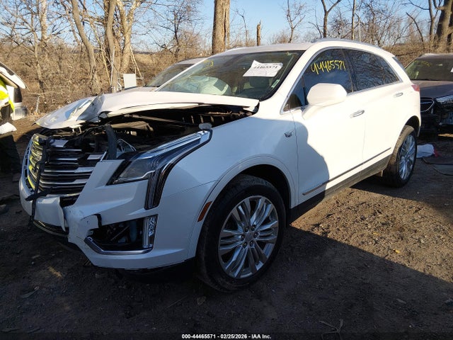 2018 CADILLAC XT5 1GYKNERSXJZ107818 Photo 1