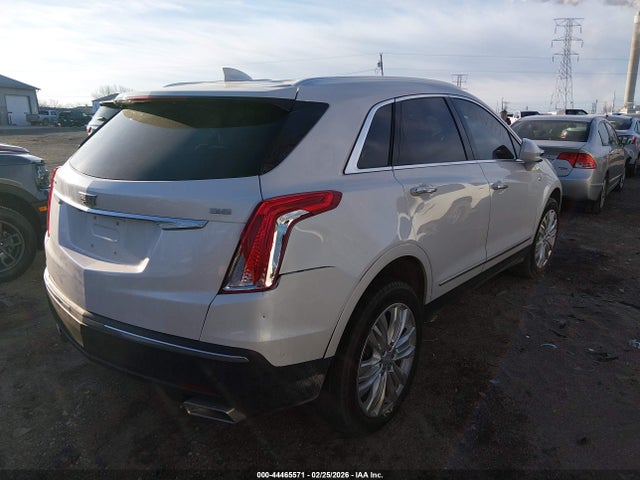 2018 CADILLAC XT5 1GYKNERSXJZ107818 Photo 3