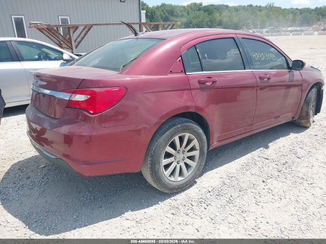 2013 Chrysler 200 Touring მანქანა იყიდება აუქციონზე, vin: 1C3CCBBB4DN674261, აუქციონის ნომერი: 44465590