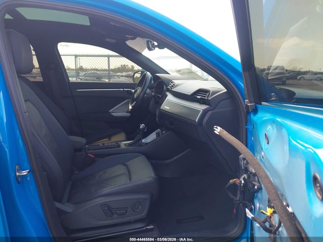 Продажа на аукционе авто 2023 Audi Q3 Premium 45 Tfsi S Line Quattro Tiptronic, vin: WA1DECF39P1139807, номер лота: 44465594