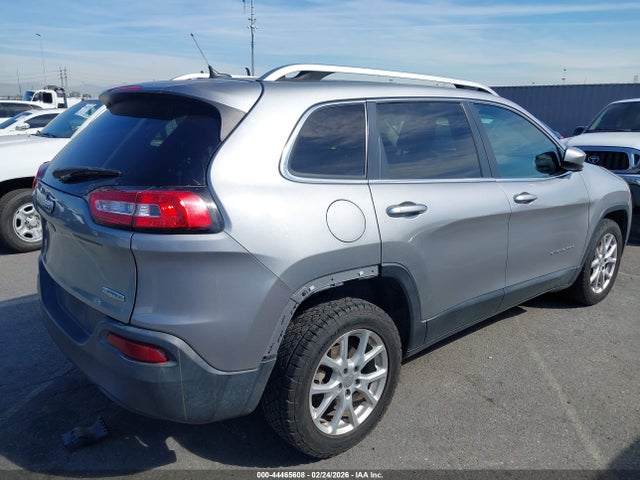 2015 JEEP CHEROKEE 1C4PJLCB2FW656037 Photo 3