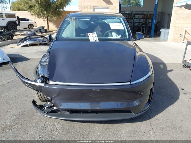 2026 Tesla Model Y Premium Rear-wheel Drive/standard Rear-wheel Drive მანქანა იყიდება აუქციონზე, vin: 7SAYGDED9TA583370, აუქციონის ნომერი: 44465643