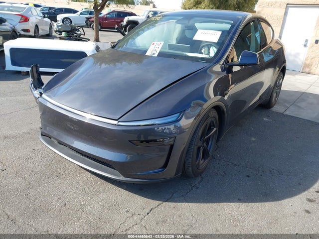 2026 Tesla Model Y Premium Rear-wheel Drive/standard Rear-wheel Drive მანქანა იყიდება აუქციონზე, vin: 7SAYGDED9TA583370, აუქციონის ნომერი: 44465643