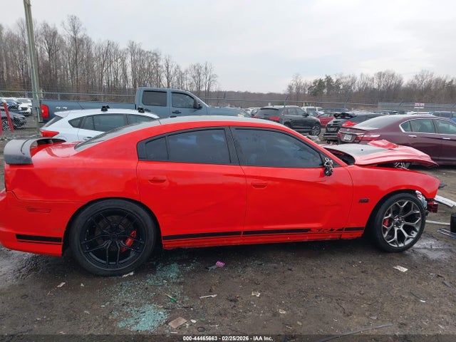 44465663 :رقم المزاد ، 2C3CDXEJ3EH165530 vin ، 2014 Dodge Charger Srt8 مزاد بيع