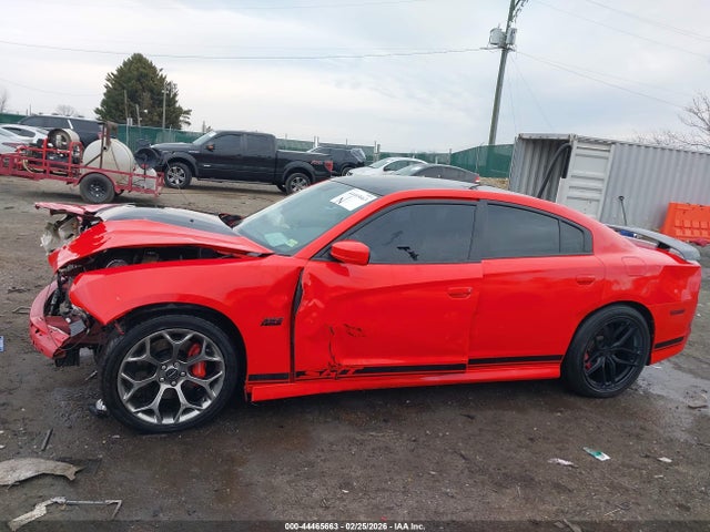 44465663 :رقم المزاد ، 2C3CDXEJ3EH165530 vin ، 2014 Dodge Charger Srt8 مزاد بيع