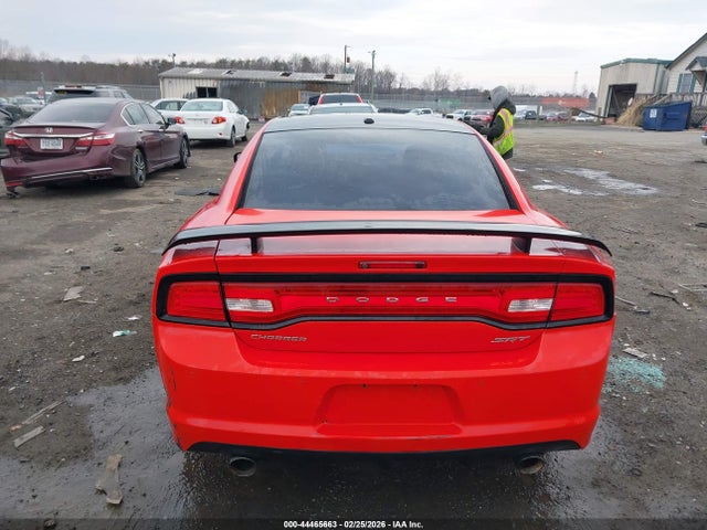 44465663 :رقم المزاد ، 2C3CDXEJ3EH165530 vin ، 2014 Dodge Charger Srt8 مزاد بيع