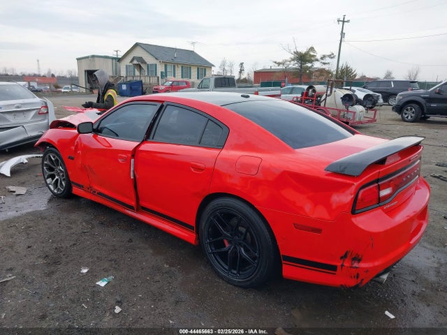 44465663 :رقم المزاد ، 2C3CDXEJ3EH165530 vin ، 2014 Dodge Charger Srt8 مزاد بيع