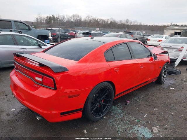 44465663 :رقم المزاد ، 2C3CDXEJ3EH165530 vin ، 2014 Dodge Charger Srt8 مزاد بيع