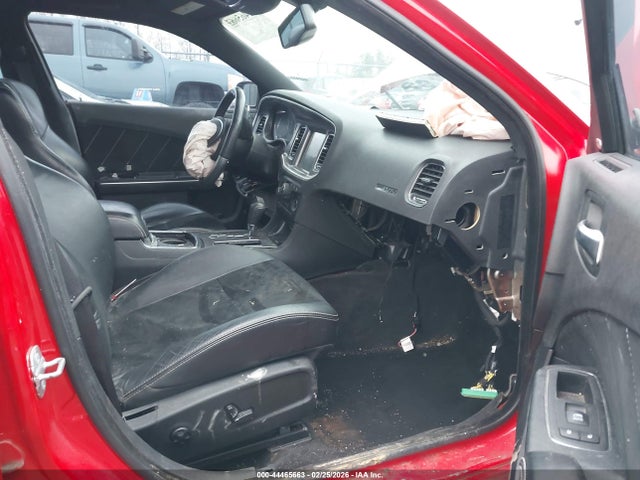 44465663 :رقم المزاد ، 2C3CDXEJ3EH165530 vin ، 2014 Dodge Charger Srt8 مزاد بيع