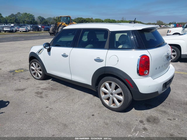2015 MINI COUNTRYMAN WMWZB3C50FWR46581 Photo 2