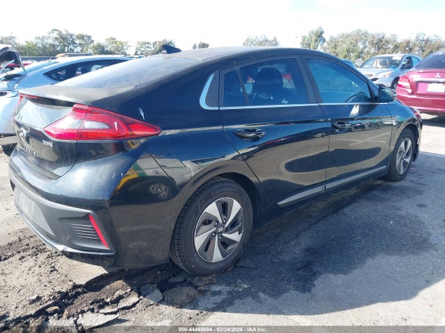 KMHC75LC5HU031577 Hyundai Ioniq Hybrid Sel