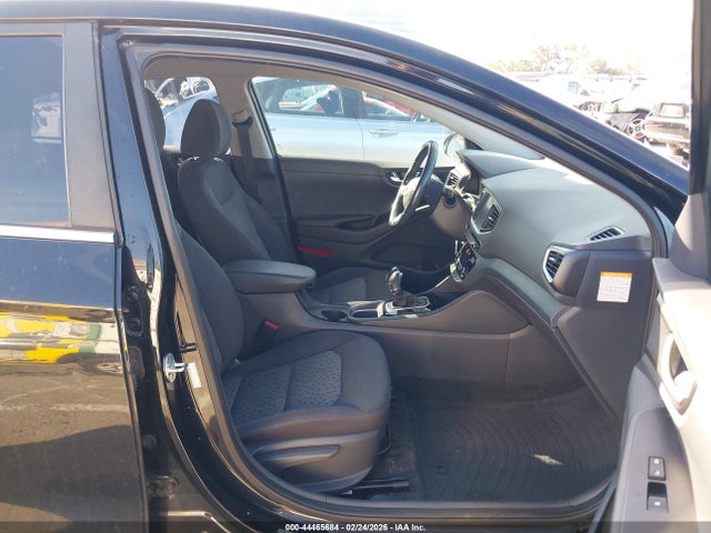 KMHC75LC5HU031577 Hyundai Ioniq Hybrid Sel