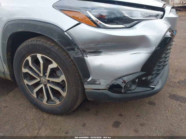 44465694 :رقم المزاد ، 7MUFBABG5RV053572 vin ، 2024 Toyota Corolla Cross Hybrid S مزاد بيع
