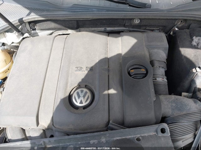44465705 :رقم المزاد ، 1VWAP7A37EC023618 vin ، 2014 Volkswagen Passat 2.5l S مزاد بيع