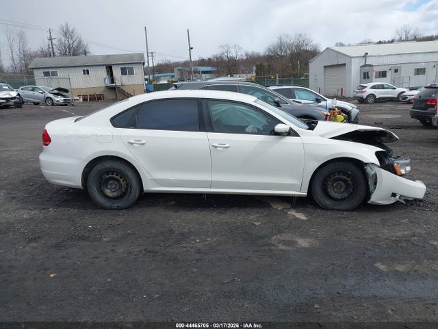 44465705 :رقم المزاد ، 1VWAP7A37EC023618 vin ، 2014 Volkswagen Passat 2.5l S مزاد بيع