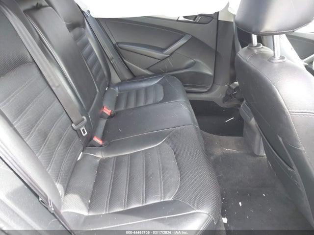 44465705 :رقم المزاد ، 1VWAP7A37EC023618 vin ، 2014 Volkswagen Passat 2.5l S مزاد بيع