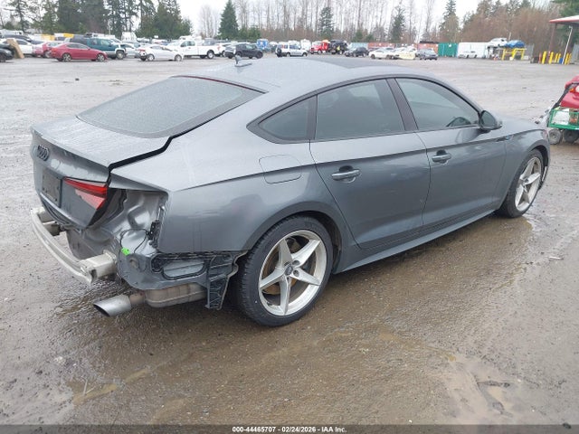 WAUENCF53JA106821 Audi A5 2.0t Premium