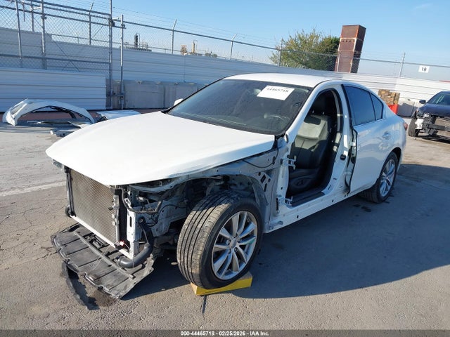 JN1CV7APXJM400065 Infiniti Q50 2.0t Pure
