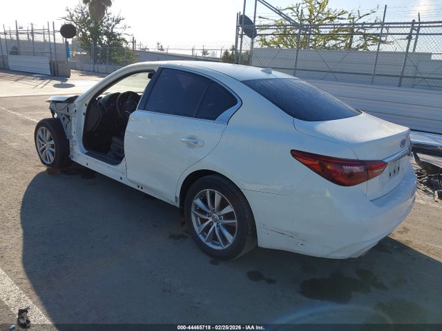 JN1CV7APXJM400065 Infiniti Q50 2.0t Pure