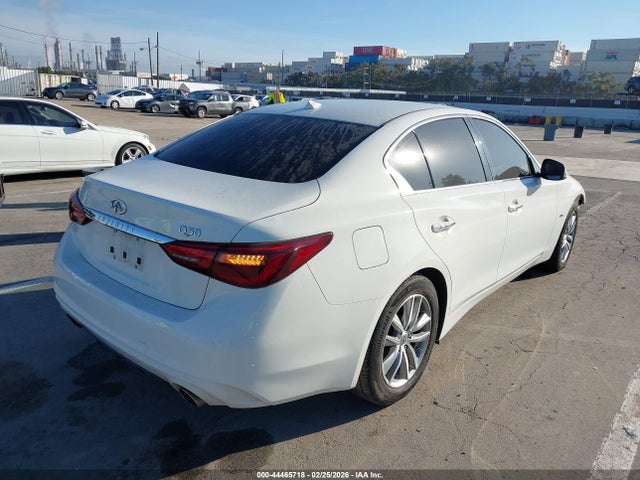 JN1CV7APXJM400065 Infiniti Q50 2.0t Pure