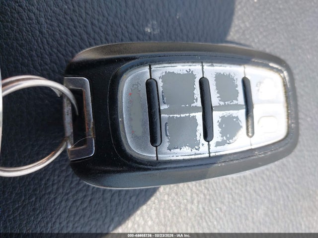 44465736 :رقم المزاد ، 2C4RC1FG9MR511632 vin ، 2021 Chrysler Pacifica Touring مزاد بيع