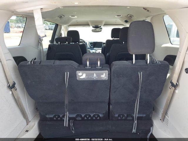 44465736 :رقم المزاد ، 2C4RC1FG9MR511632 vin ، 2021 Chrysler Pacifica Touring مزاد بيع