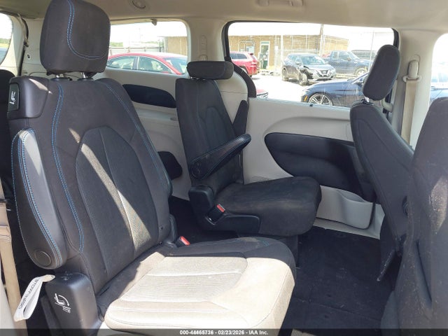 44465736 :رقم المزاد ، 2C4RC1FG9MR511632 vin ، 2021 Chrysler Pacifica Touring مزاد بيع