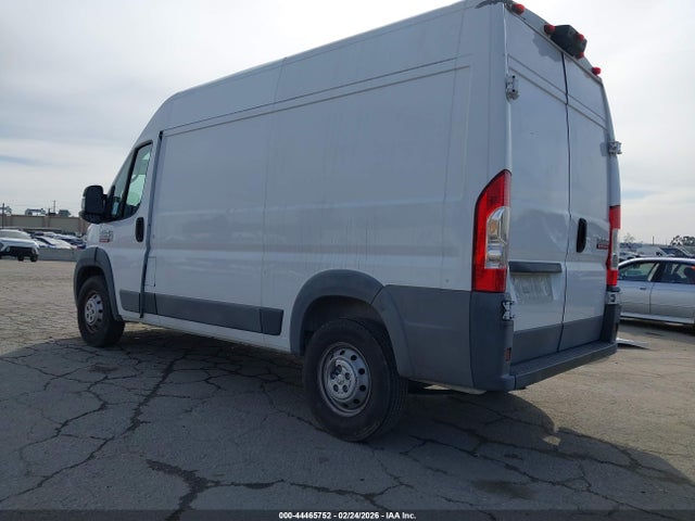 3C6TRVCG6JE143639 RAM Promaster 2500 High Roof 136 Wb