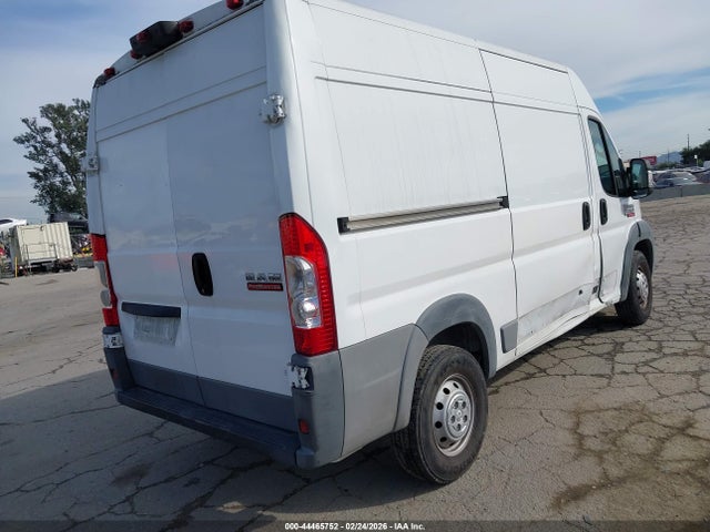 3C6TRVCG6JE143639 RAM Promaster 2500 High Roof 136 Wb