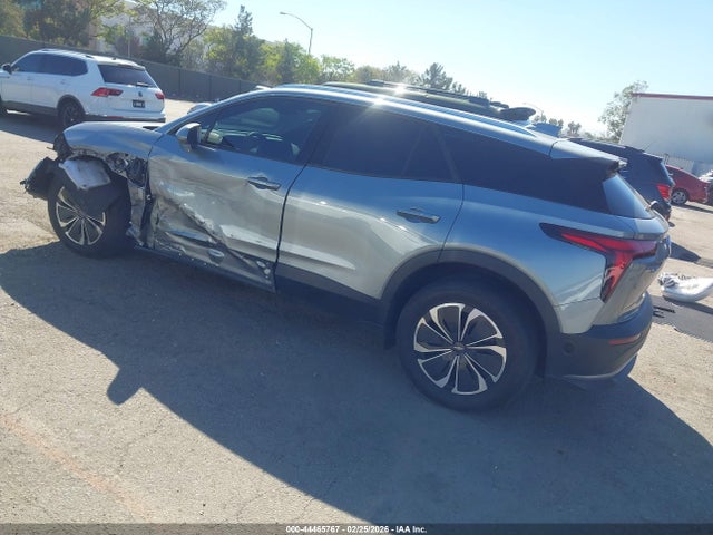 2024 CHEVROLET BLAZER EV 3GNKDBRJ4RS231002 Photo 2