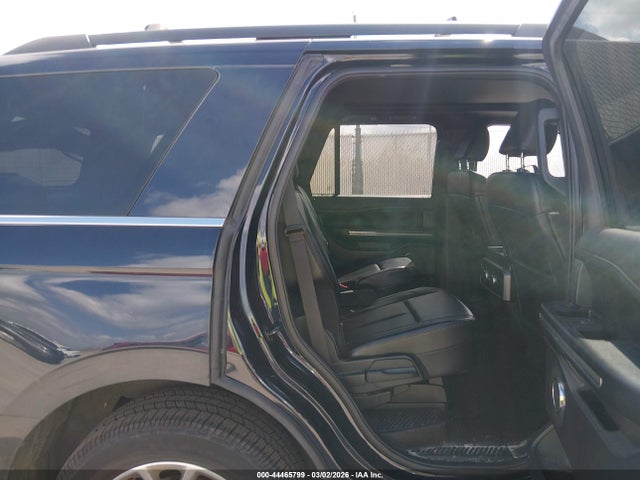 Ford Expedition Xlt 2021 1FMJU1HT2MEA33115 Image 8
