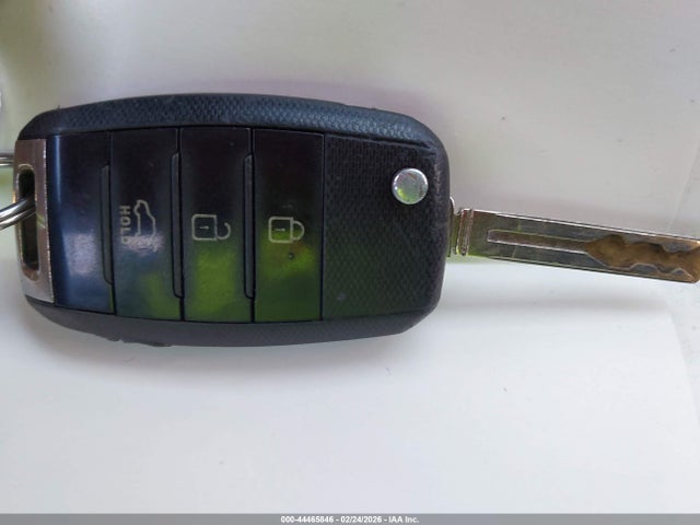5XXGM4A70FG465942 KIA Optima Lx