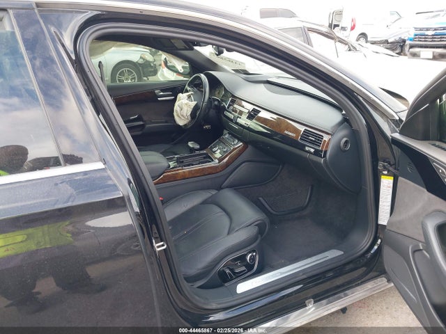 2016 AUDI A8 L WAU34AFD4GN002278 Photo 4