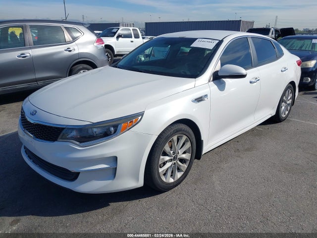 5XXGT4L32JG263321 KIA Optima Lx