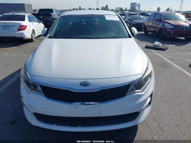 5XXGT4L32JG263321 KIA Optima Lx
