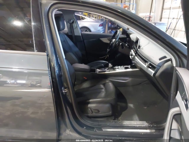 Aukcja sprzedaży 2017 Audi A4 2.0t Premium, vin: WAUANAF43HN008028, numer aukcji: 44465903
