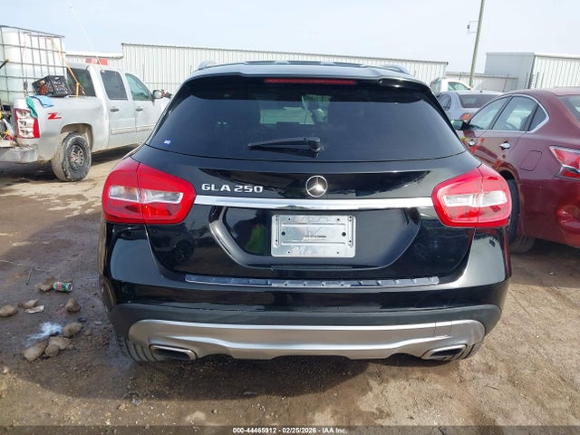 44465912 :رقم المزاد ، WDCTG4EB7HJ292403 vin ، 2017 Mercedes-benz Gla 250 مزاد بيع