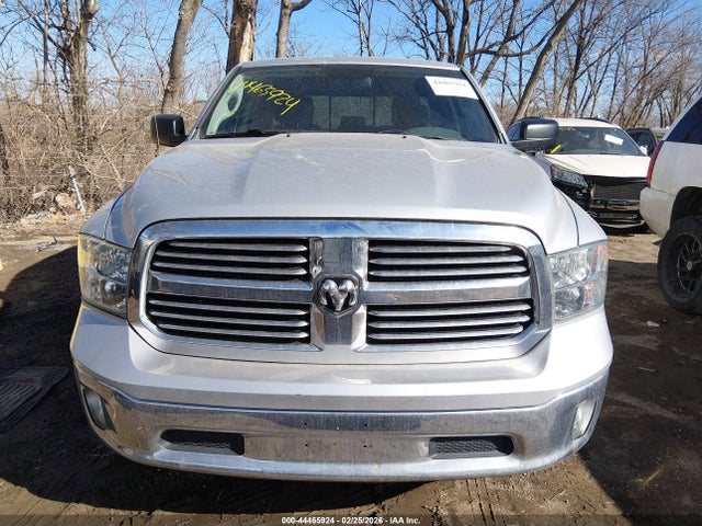 44465924 :رقم المزاد ، 1C6RR6GT9FS691811 vin ، 2015 Ram 1500 Big Horn مزاد بيع