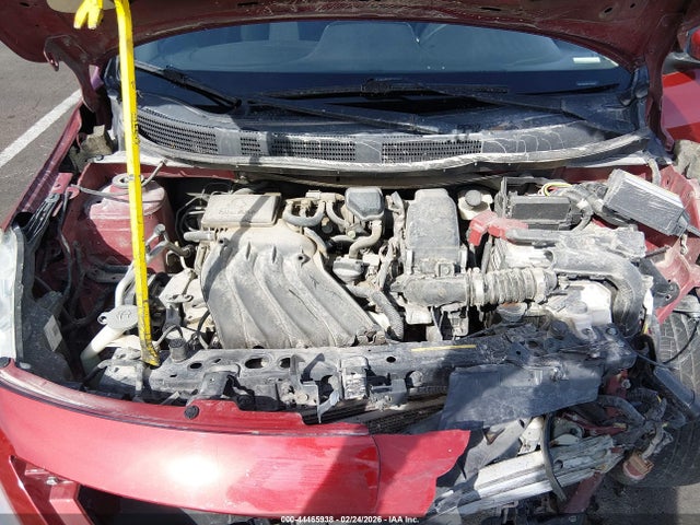 3N1CN7AP5JL819595 Nissan Versa 1.6 Sv
