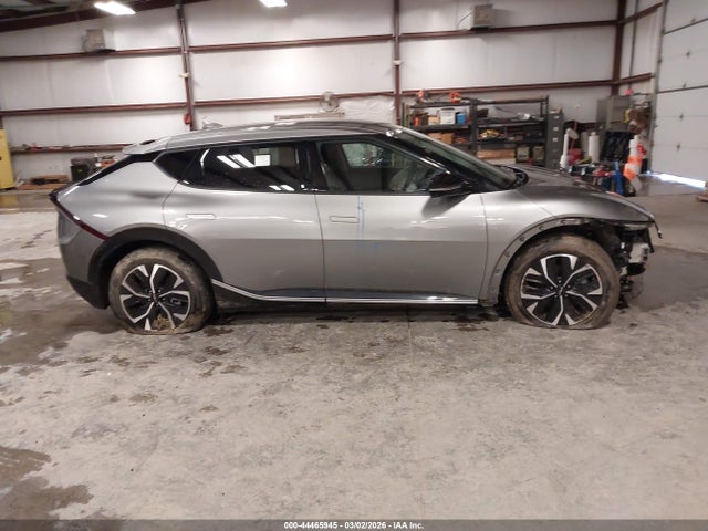 KIA Ev6 Wind 2023 KNDC3DLC7P5141548 Image 13