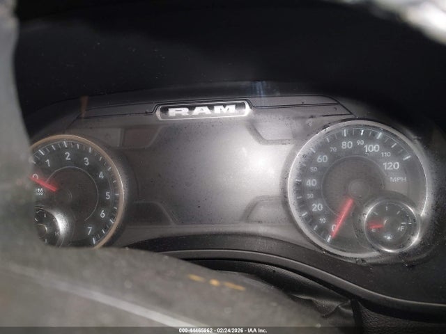 2022 RAM 1500 1C6SRFFT2NN406852 Photo 6